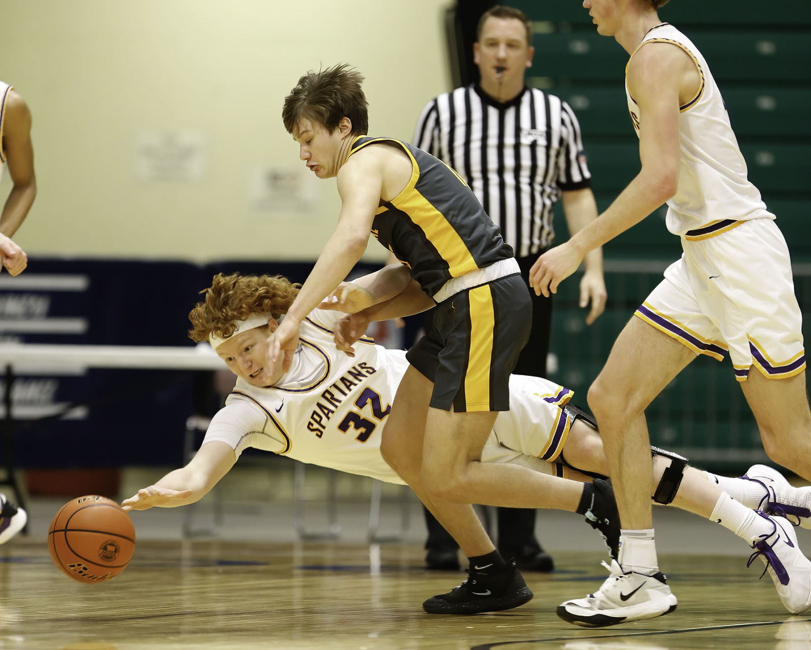 031321-ir-spt-boys-basketball-Sentinel-6.jpg